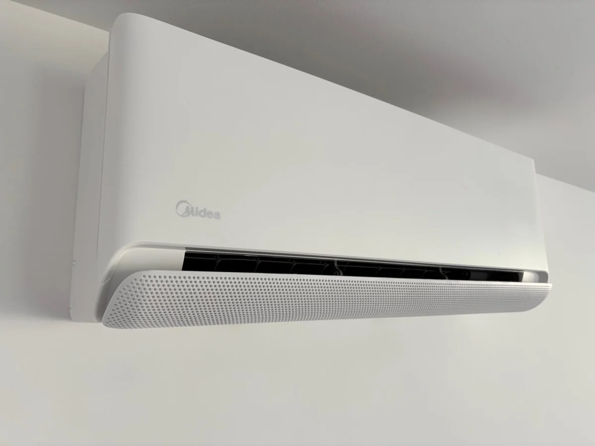 Multisplit Midea Breezeless E — Ostrá Lúka — fotografia 6